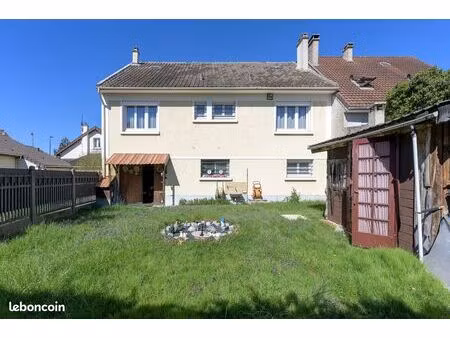 maison 5 pièces 130 m²