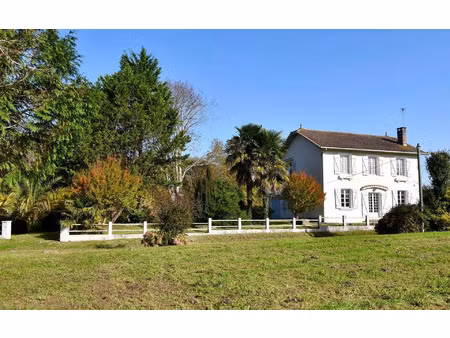 maison saint-martin-de-hinx m² t-7 à vendre  295 000 €