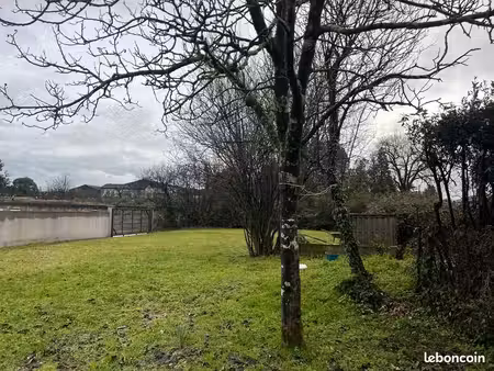 terrain 500 m² chateaubernard