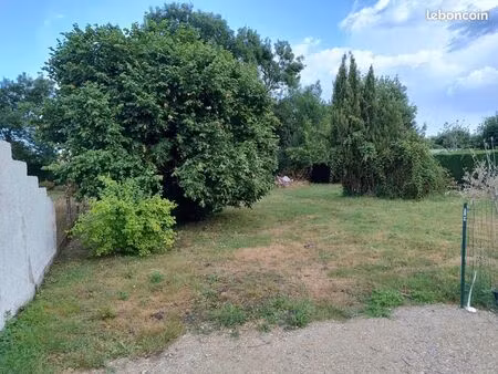 terrain 783 m² saint laurent de la pree