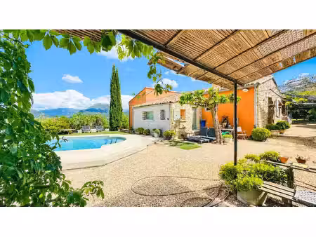 à vendre - superbe propriété villa 192m² terrain 3900m² piscine vues imprenables mont...