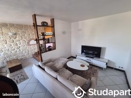 chambre 1 pièce 10 m²