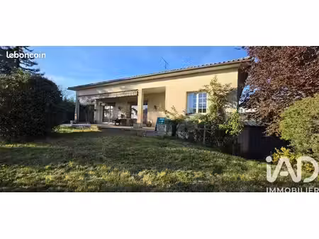 maison de village 4 pièces 142 m²