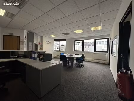 bureaux 67 m² montbéliard