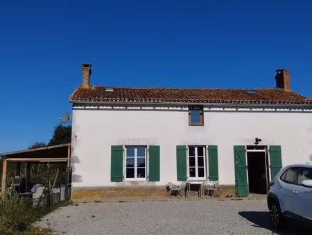 vends maison130 m2 2 ha 30 piscine