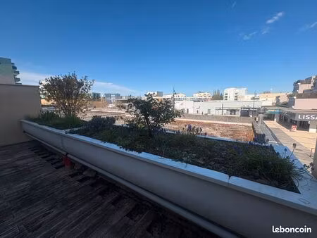 appartement t2/3 de 53 m² avec terrasse place centrale quetigny
