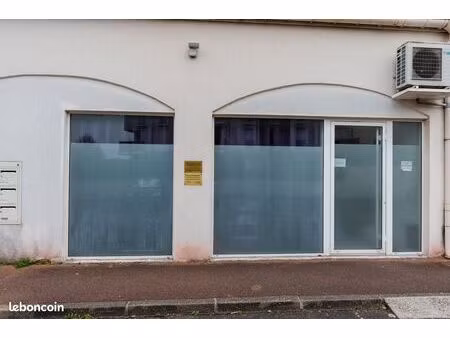 location cabinet medical paramedical 94440 marolles en brie 550 par mois