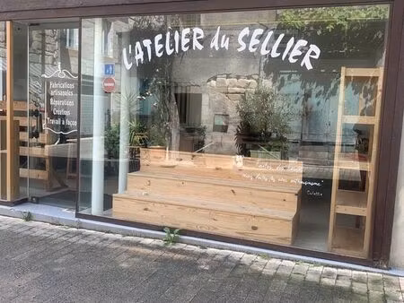 a louer boutique centre brive
