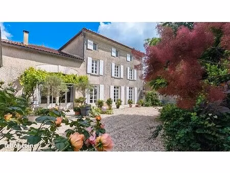 demeure charentaise