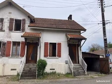 maison mitoyenne avec 2 logements