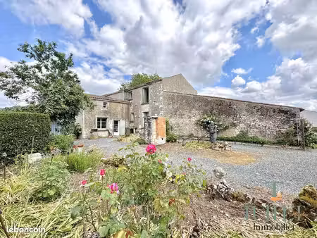 propriété 6 pièces 135 m²