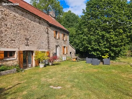 maison en pierre