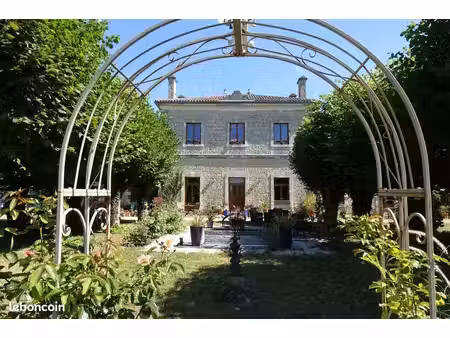 belle maison de maitre