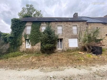maison en pierre à rénover - beau potentiel