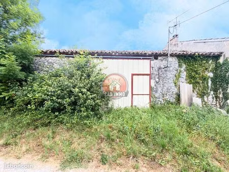 maison 1 pièce 100 m²