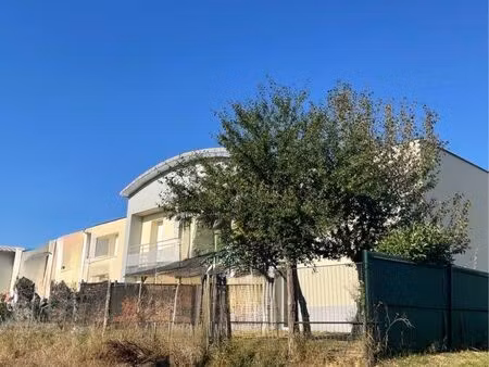 maison lumineuse au calme avec terrasse plein sud – proche montbéliard