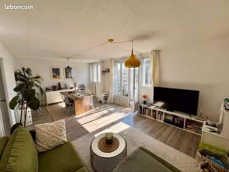 appartement 3/4 pièces avec espace extérieur