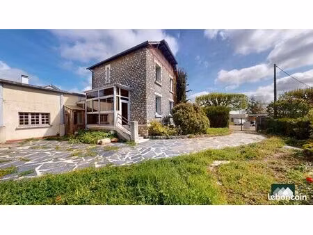 maison 5 pièces 95 m²