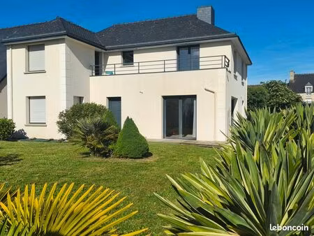 maison contemporaine très bon état