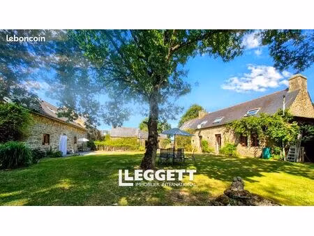 maison 10 pièces 210 m²
