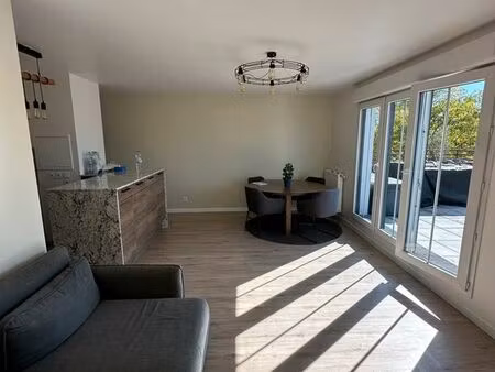 bel appartement f4 proche gare ermont eaubonne avec grande terrasse
