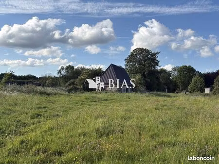 terrain 1850 m² hauville