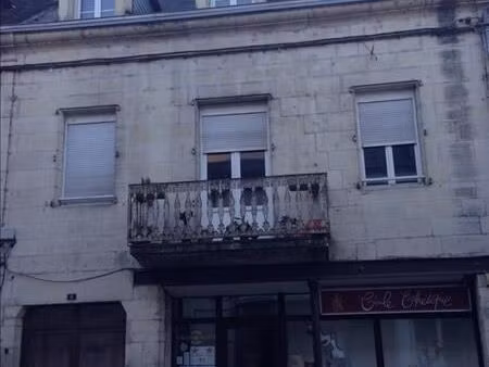 immeuble 340 m² terrasson lavilledieu