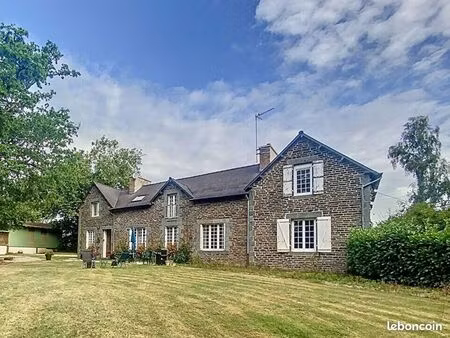 propriété 12 pièces 242 m²