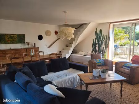maison 5 pièces 178 m²
