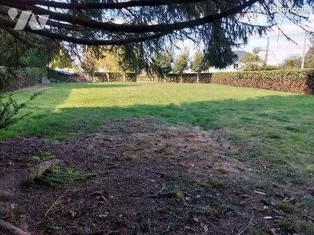 terrain 669 m² reuilly