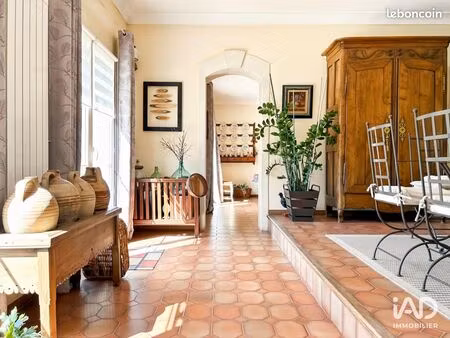 propriété 6 pièces 289 m²