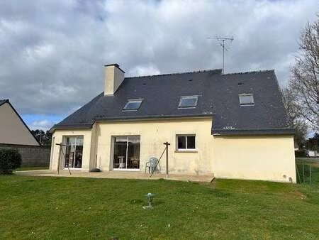 location maison à guer (56380) : à louer / 105m² guer