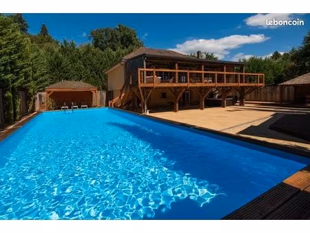 villa haut de gamme entre roque gageac et domme