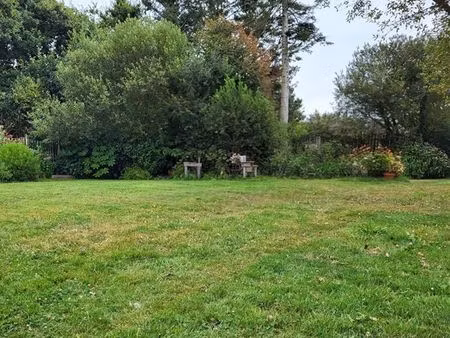 terrain 650 m² saint renan