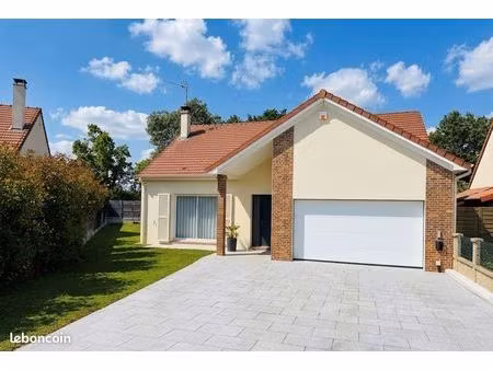 maison kaufman & broad rénovée avec piscine – méry-sur-oise