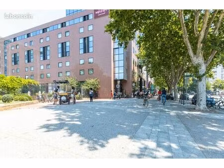 bureau privé à louer pour 1 personnes à toulouse  compans