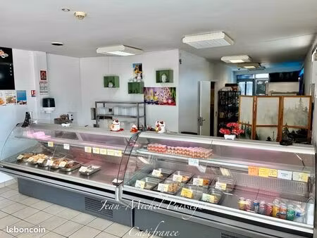local supermarché 80 m²
