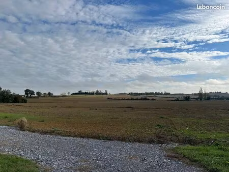terrain 870 m² sainte-radegonde