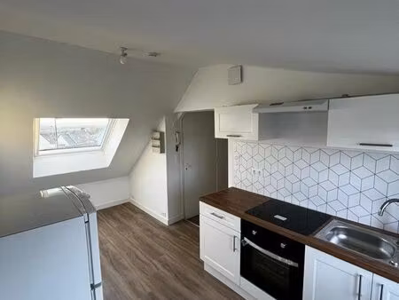 à louer - appartement t2 rénové