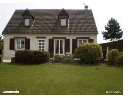 maison 210 m2 avec 1000 m2 terrain sur nonancourt