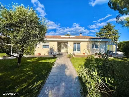 maison 6 pièces 136 m²