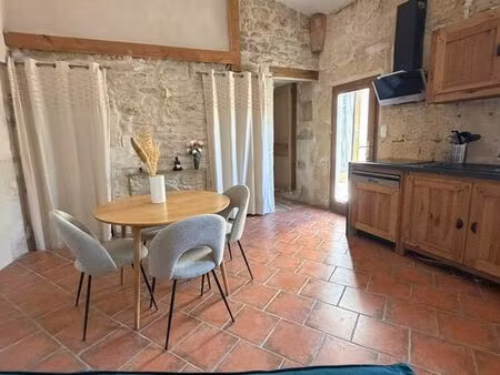 a vendre maison de village en pierre d'environ 120 m2