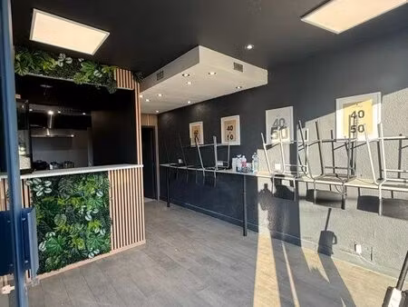 snack pas de porte avec société inclus