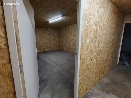box / garde meuble individuels 20m²
