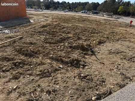 terrain 330 m² assas