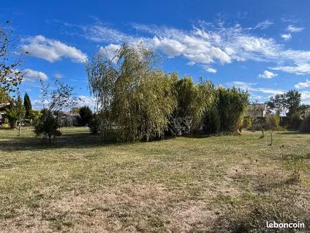terrain 480 m² la lande de fronsac