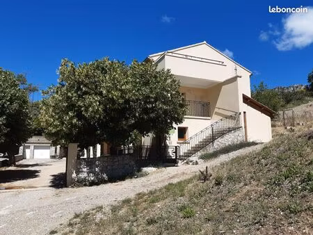 appartement meublé avec vue panoramique sur le mont ventoux