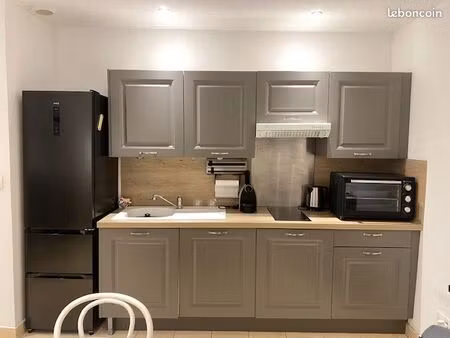 appartement duplex dans maison de village