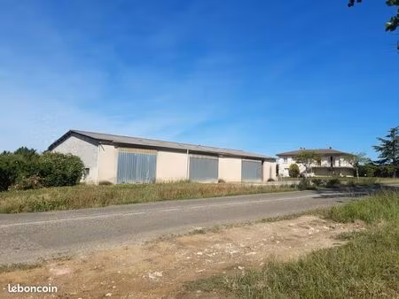 garage 760m2+hangar180m2+maison 100m2 sur sous-sol