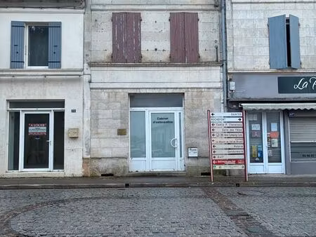 local commercial 3 x27 m2